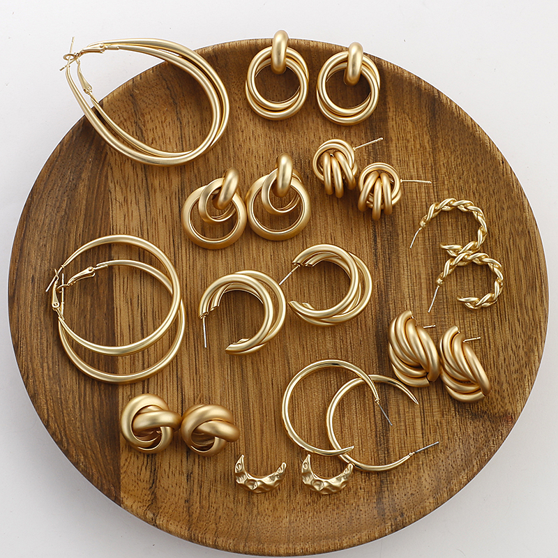 Women's Retro Style Earrings