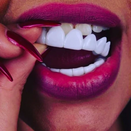 Xshopz Perfect Instant Smile Teeth Veneers Uppers & Lowers