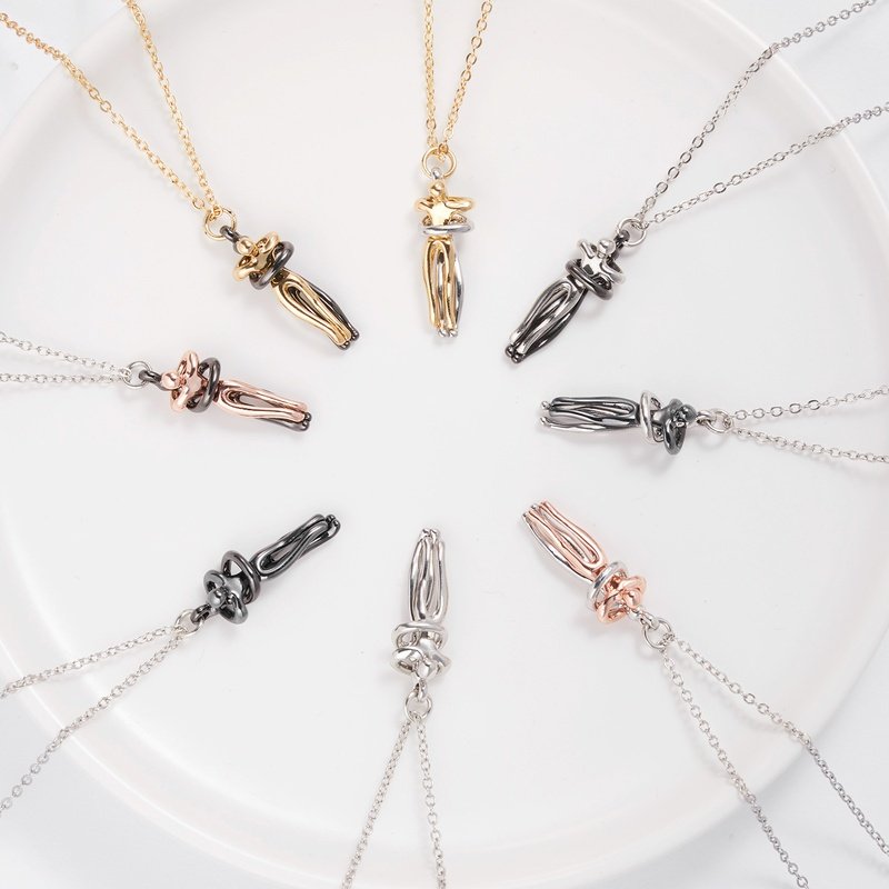 Affectionate Hug Necklace Couples Anniversary Valentine's Day Gift Fashion Punk Street Style Pendant Necklace - Image 6